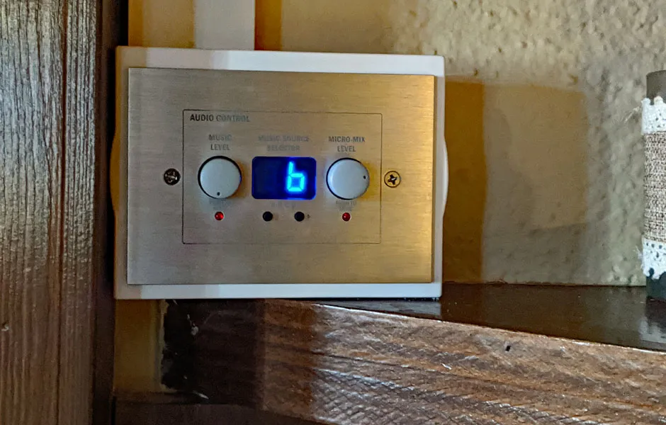Independent Sound Controller Installed in Cal Cofa Restaurant by VisualPlanet
